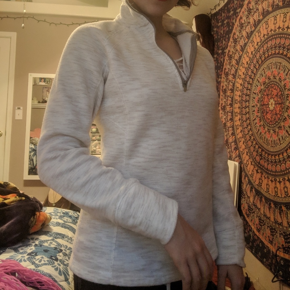 Cream Tek Gear High Quality Sweatshirt
